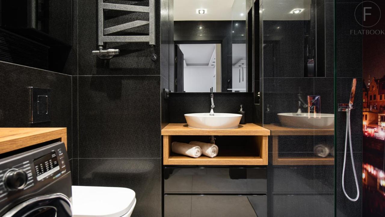 גדנסק Flatbook Apartments Waterlane Island Spa With Riverview מראה חיצוני תמונה